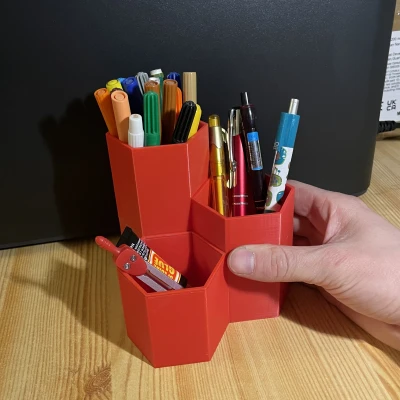 Hộp Đựng Bút Hình Lục Giác