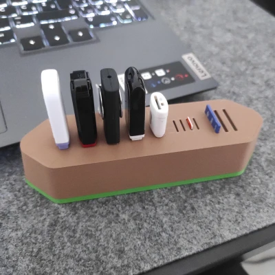 Hộp Đựng USB & Thẻ MicroSD/SD Hình Lục Giác