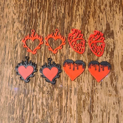 4 Kiểu Bông Tai Trái Tim Khác Nhau