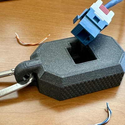 Punch Puck - Kẹp giữ Keystone CAT5e/6+ (Belden)