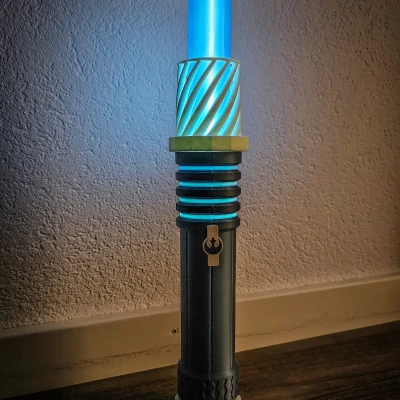 Đèn Pin Tự Co Lại (Lightsaber collapsible)