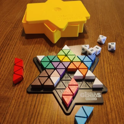 Hộp Đựng Game Genius Battle Star