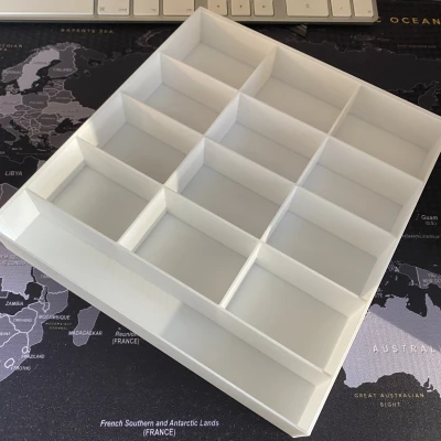 Hộp Đựng Ốc Vít Có Nắp