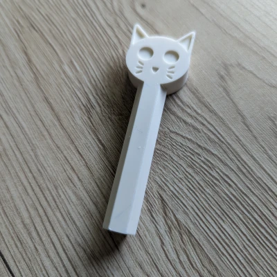 Dụng Cụ Bóp Tuýp Hình Đầu Mèo