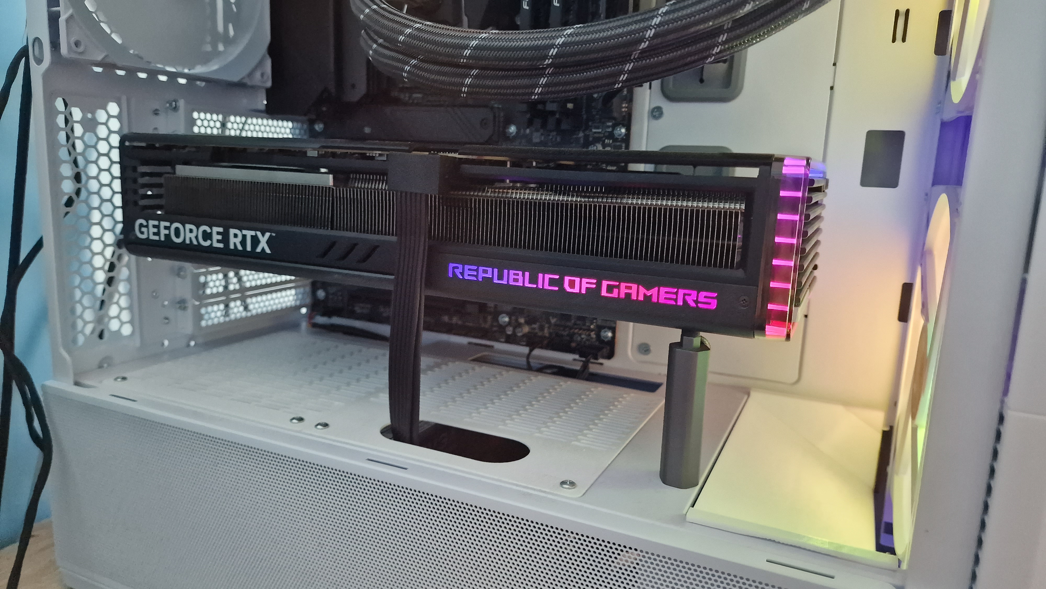 Tấm đáy cho Lian Li Lancool 216