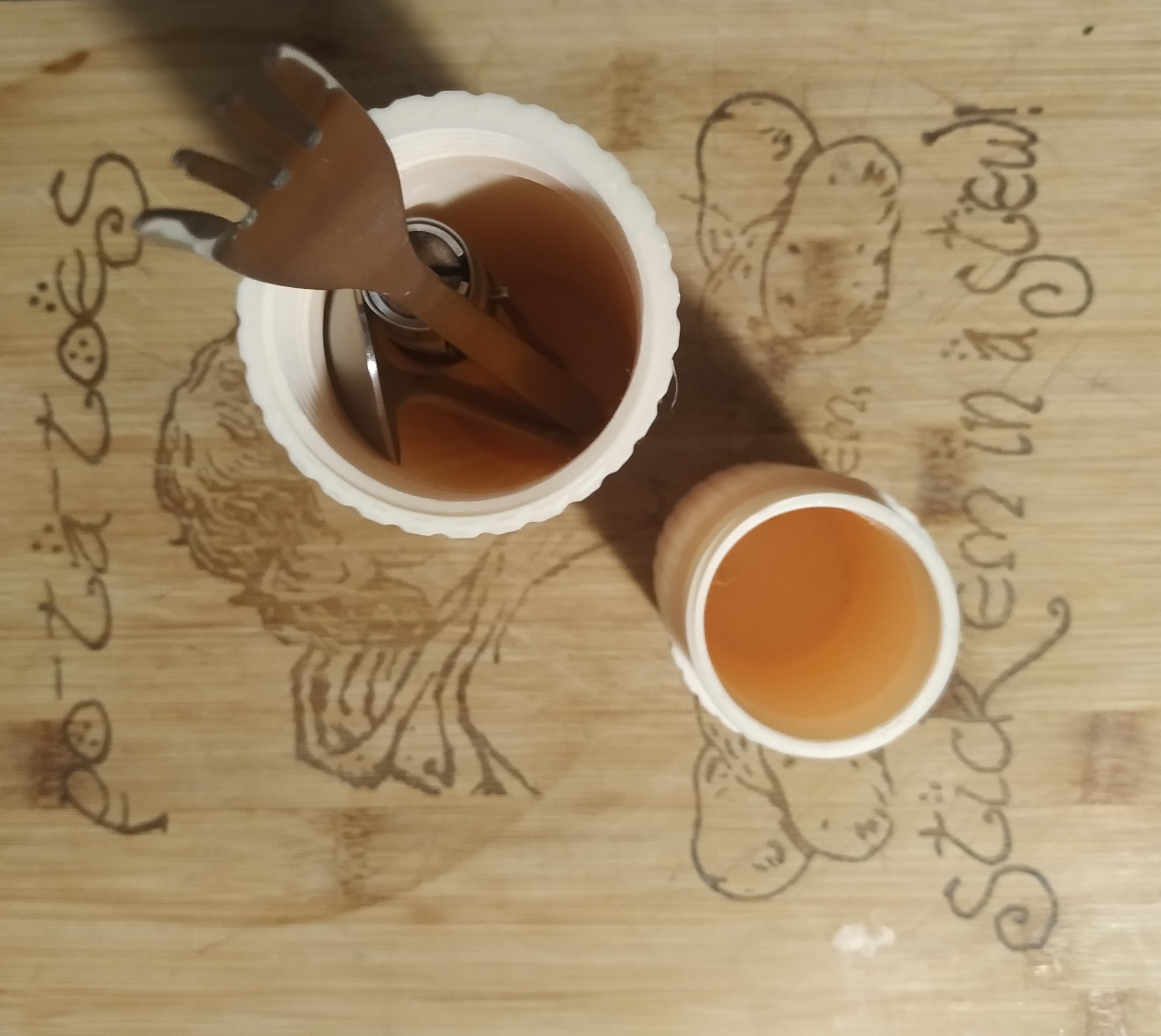 HỘP ĐỰNG DAO DĨA CAO CẤP