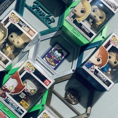 Kệ Trưng Bày Hình Lục Giác FUNKO