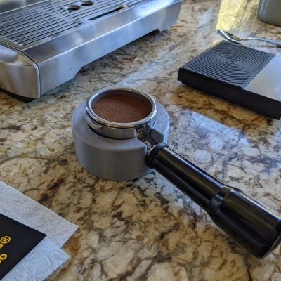 Giá Đỡ Nén Portafilter Đáy Rỗng Breville 58mm