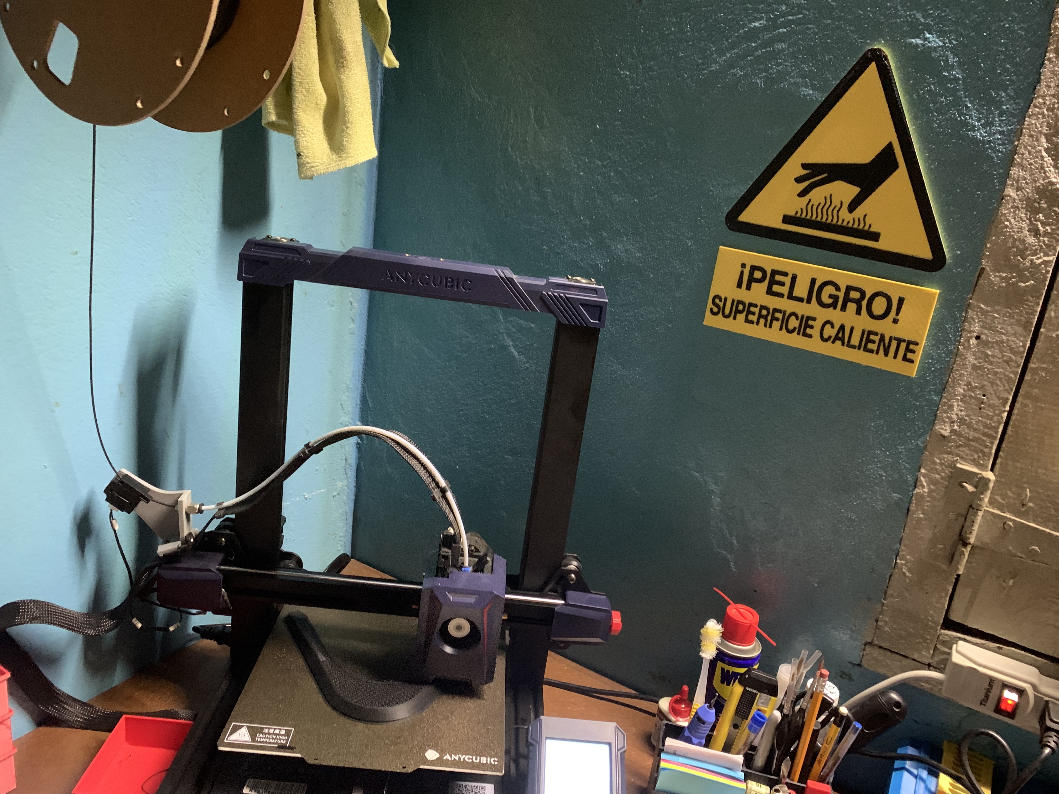 Biển báo nguy hiểm "letrero señal de peligro"