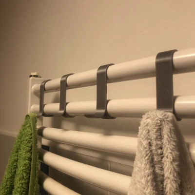 Móc treo thang sưởi đơn giản