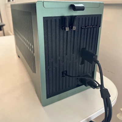 Tấm Lưng Case Fractal Design Terra