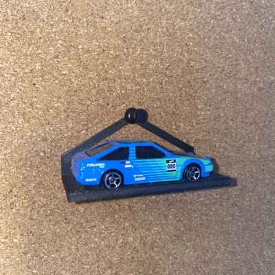 Kệ Treo Bảng Ghim Cho Xe Hot Wheels
