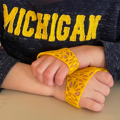 Tấm Chắn Ngón Cái Cho Bé