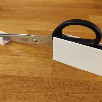 Simple half-open parametric holder for Ikea Metod (Maximera) inner drawers