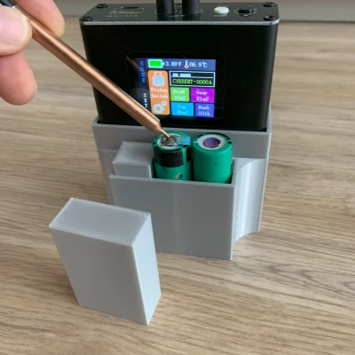 Giá đỡ máy hàn điểm kèm Hộp đựng pin