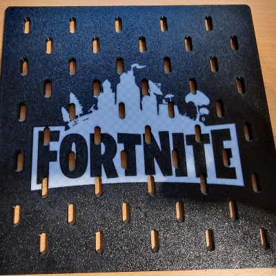 Logo Fortnite IKEA Skadis Lochbrett 220*220mm