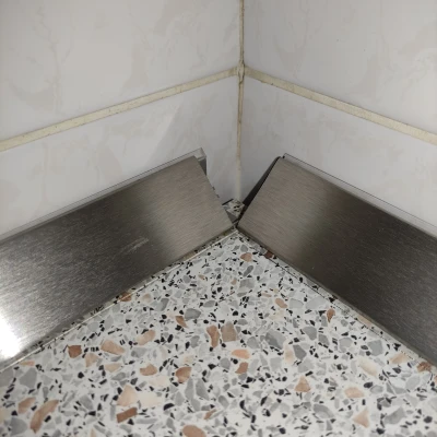 Đầu Bịt Nẹp Trang Trí Nhà Bếp