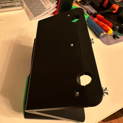 Giá đỡ cáp sạc Type 2 Gắn Gối Đầu Cho Mercedes