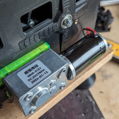 Máy làm sợi PET - Đế động cơ cấu hình thấp