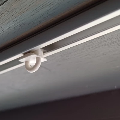 Móc Treo Rèm Cửa