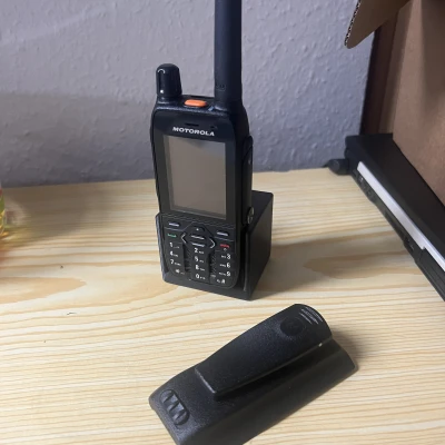 Giá đỡ thụ động Motorola MXP600 (cho pin hẹp và rộng)