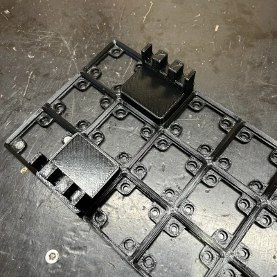 Giá giữ cờ lê/mỏ lết cỡ lớn Gridfinity