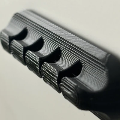 Kẹp giữ cáp USB dẻo [TPU]