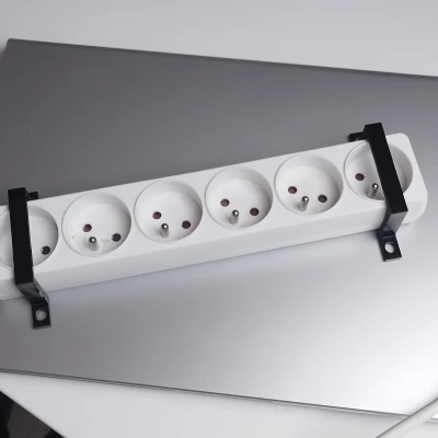 Dụng cụ gắn ổ cắm điện