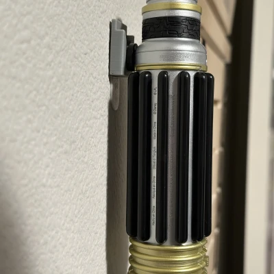 Móc Treo Lightsaber Disneyland