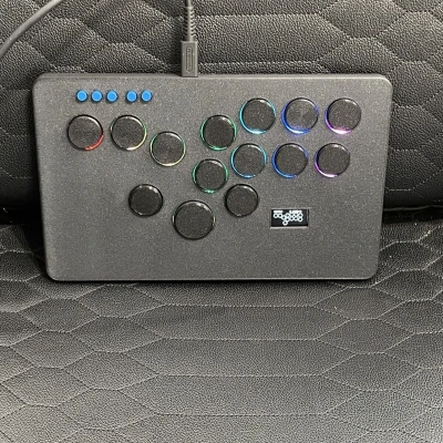 FlatboxP V5 Large Enclosure 6x6 tac switch Có Cheat Buttons & OLED