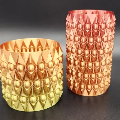 Chậu Hoa Hình Tàu Thăm Dò Alien Kiểu Xoắn Ốc