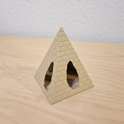 Kim Tự Tháp Trang Trí Hồ Cá