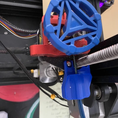 Thêm một cái dẫn dây tóc (Filament Guide) nữa!