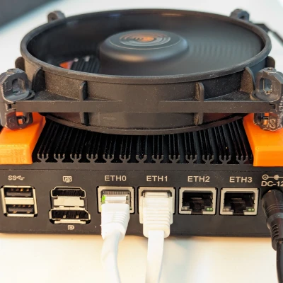 Giá Đỡ Quạt CWWK N100