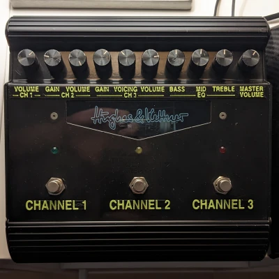 Nhãn cho Bộ tiền khuếch đại Hughes & Kettner Tubeman II