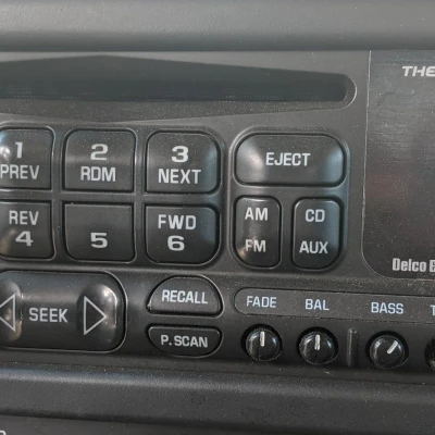 Núm Radio, Xe tải & Van Chevrolet GM 1995-2005