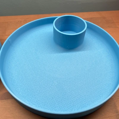 Sau 'O Tidy Tray' - Khay đựng kèm hộc bút chì