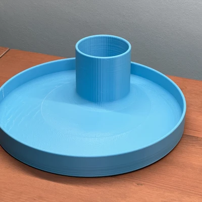 Sau 'O Tidy Tray' - Khay đựng kèm hộc bút chì