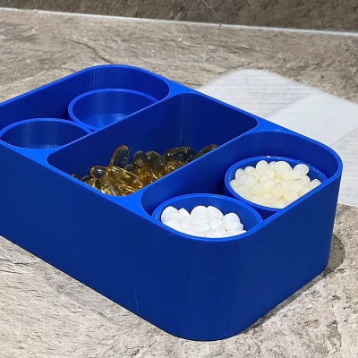 Tô Nhỏ & Đế Đựng