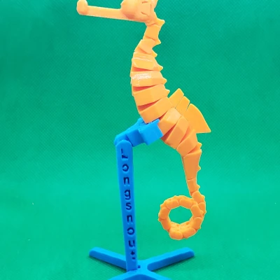 Mô hình Đồ chơi Cá ngựa Khớp nối và Tạo dáng được, có Đế