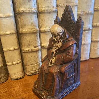 Kệ Sách Tượng Phật Giáo 1