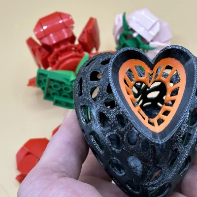 Chậu Hoa Hồng Hình Trái Tim Dành Cho Hoa Giả