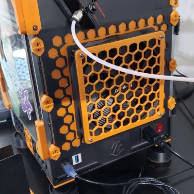 Tấm ốp lưng V0.x kèm quạt 140mm làm mát