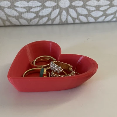 Hộp Đựng Đồ Trang Sức Hình Trái Tim