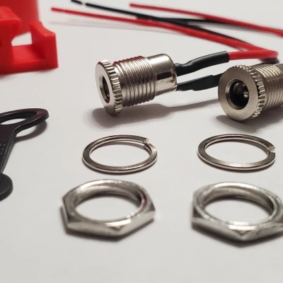 Bộ chuyển đổi AC Ryobi 18v One+