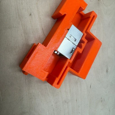 Hộp nối RJ45 gắn DIN Rail