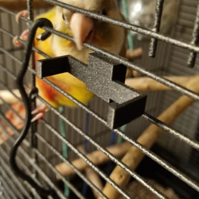 Giá Đỡ Bình Nước Cho Chim - Water Bottle Holder