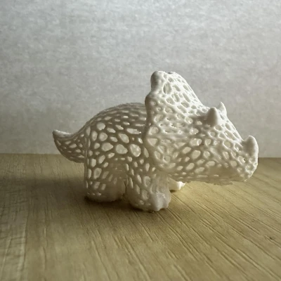 Rồng Ba Sừng Voronoi - Mô hình in 3D độc đáo