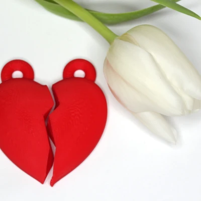 Mặt Dây Chuyền Trái Tim Đoàn Kết