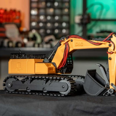 Tự làm máy xúc điều khiển từ xa RC bằng máy in 3D